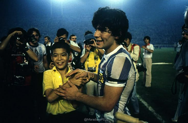 Maradona después de ganar el Mundial Juvenil de Japón en 1979