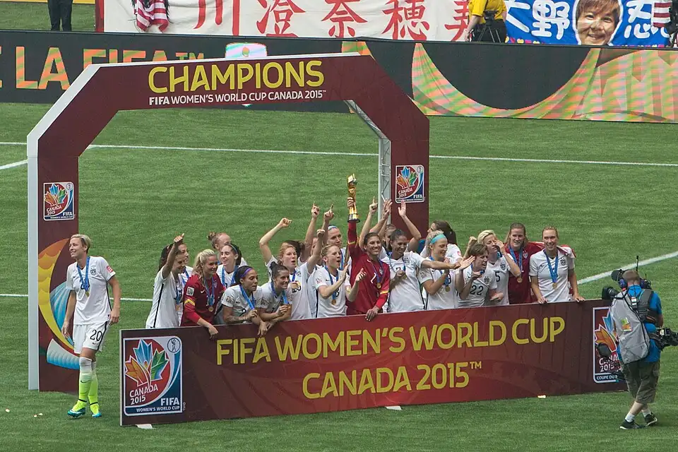 Jugadoras de la selección de Estados Unidos celebrando el título del Mundial Femenino 2015 tras la final ante Japón.