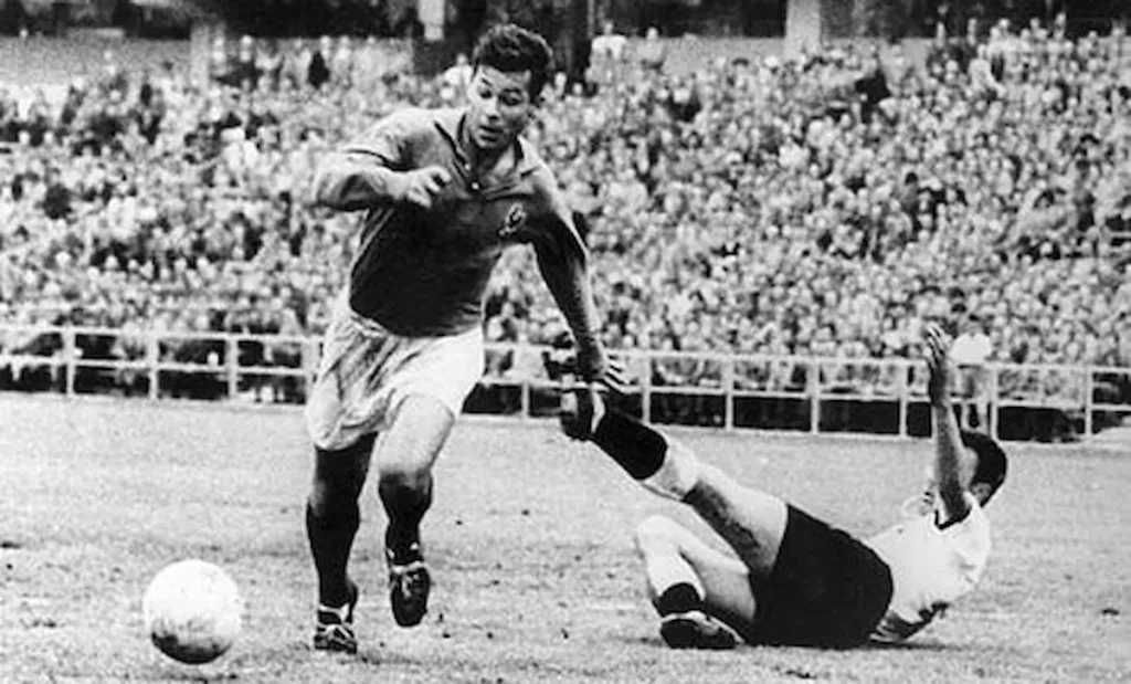 Just Fontaine autor de 13 goles en el Mundial de 1958.