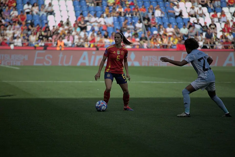 Aitana Bonmati, una de las mejores futbolistas españolas de la historia. 