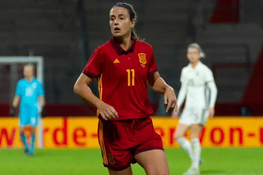 Alexia Putellas, una de las mejores futbolistas españolas de la historia.