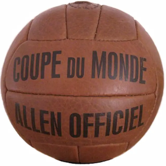los balones de los Mundiales. Allen Francia 1938.