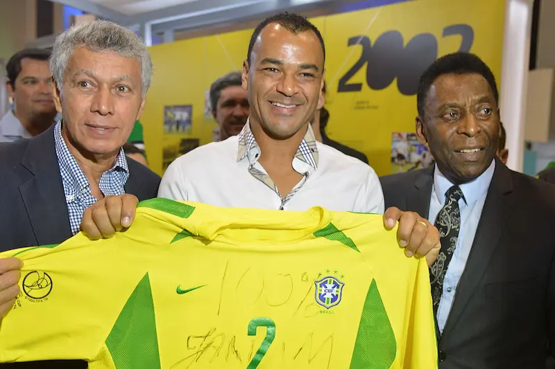 Cafú junto a Pelé en un acto de Brasil. 