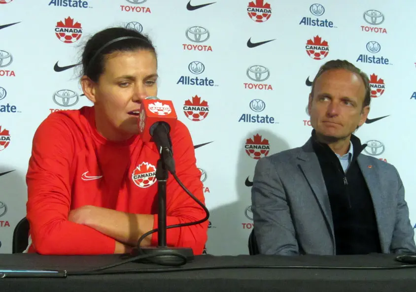 Christine Sinclair capitana de la selección de Canadá. 
