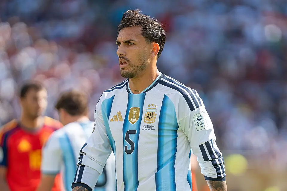 Leandro Paredes durante la final del Mundial 2026.