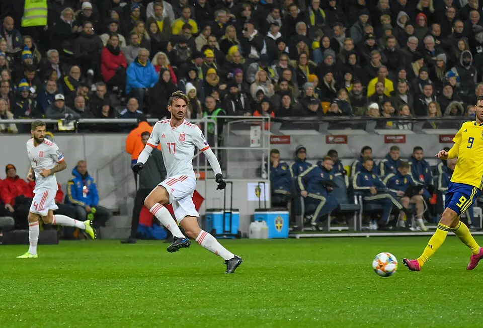 Fabián Ruiz en un partido con España en 2019.