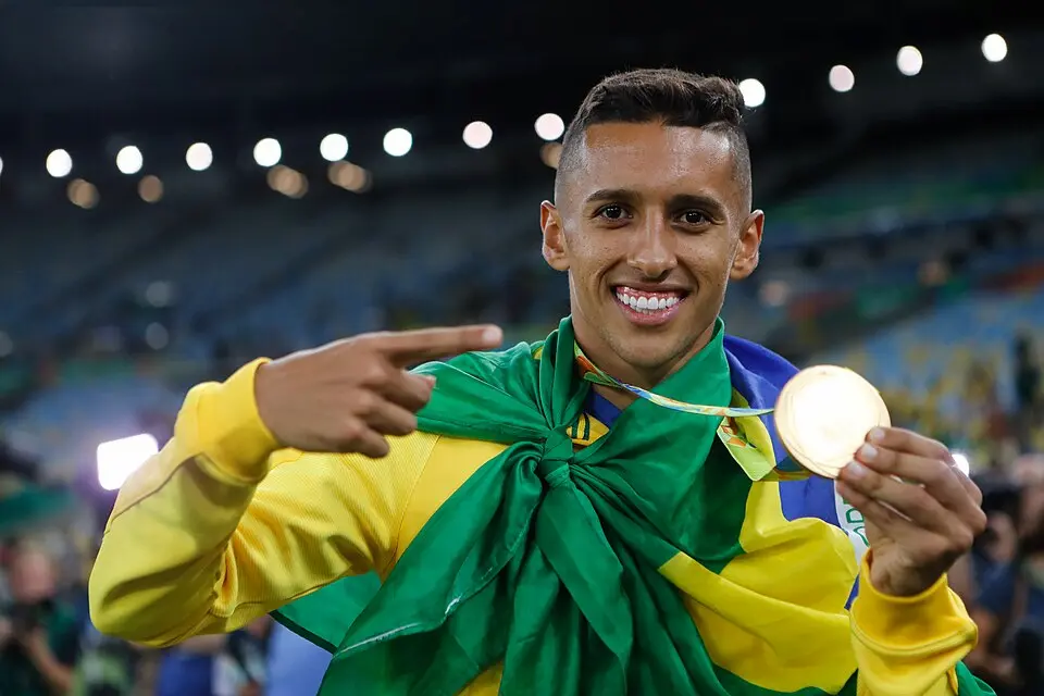 Marquinhos con la medalla de oro de los JJOO 2016.